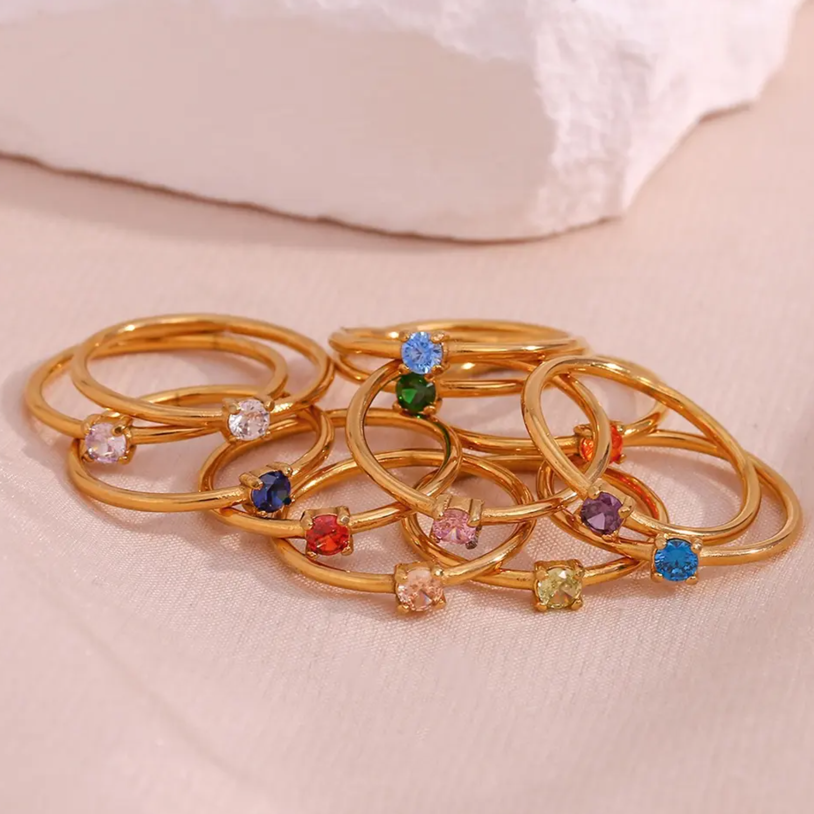 Birthstone delicate ring Septiembre Zafiro