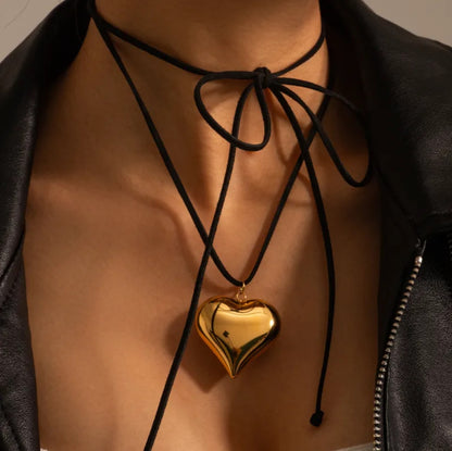 Collar corazon gigante