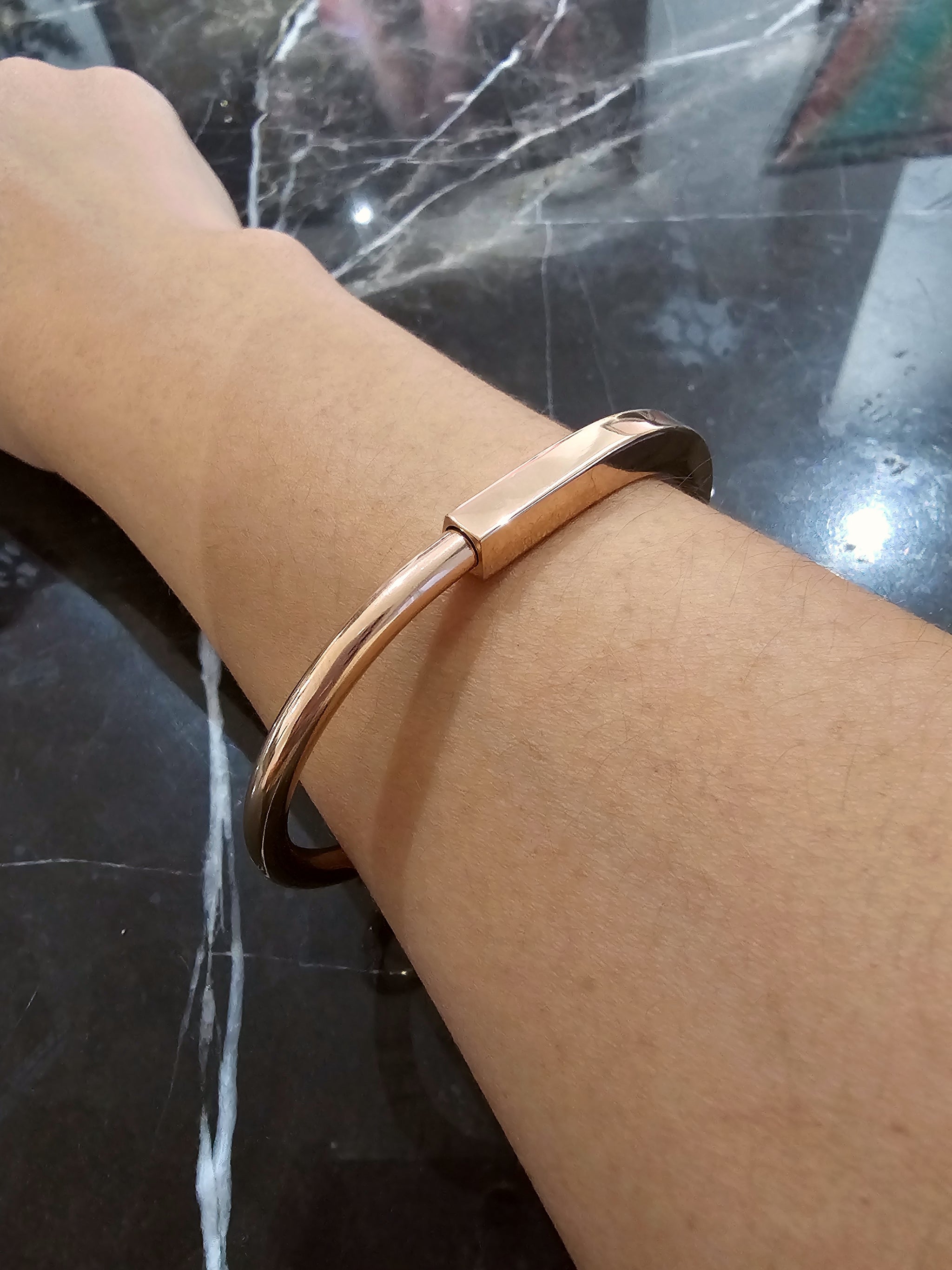 Lock bracelet rosegold