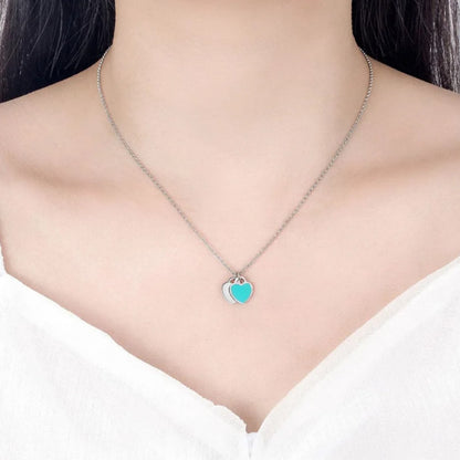 Love heart necklace