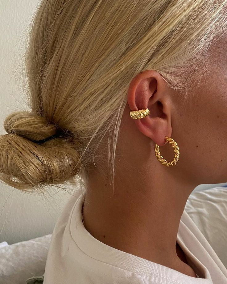 Croissant hoops