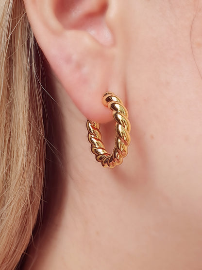 Croissant hoops