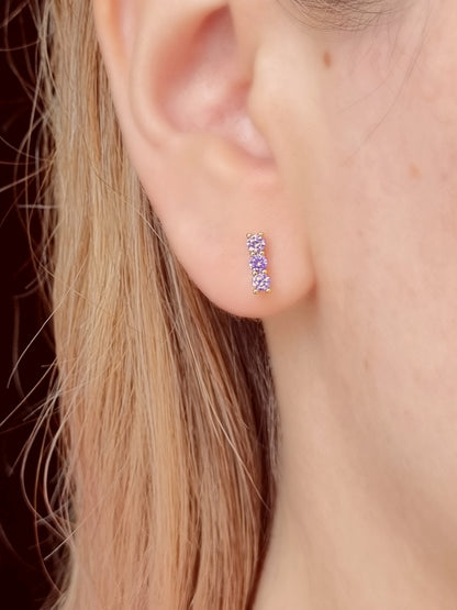 Petite studs lilac