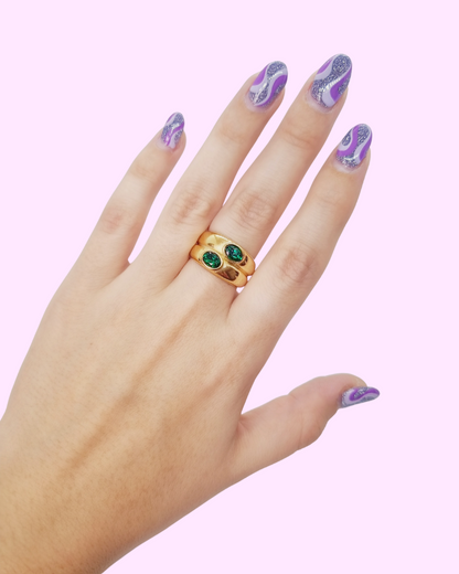 Queen Ring green